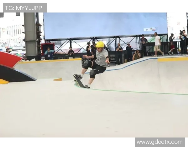 北京滑板队在极限运动世界杯中的默契配合与精彩表现分析