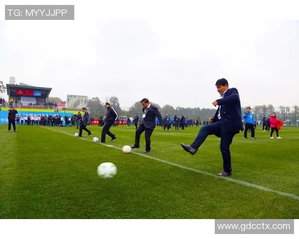 上海足球队总决赛之路的辉煌与挑战全景回顾